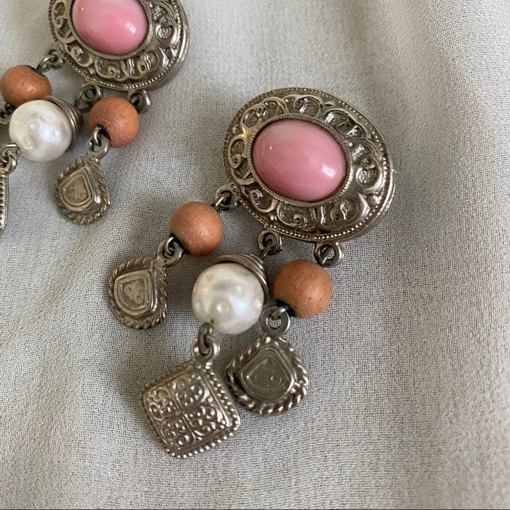 Vintage Pink Oval Wood Bead Boho Dangle Earrings - Picture 2 of 3